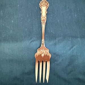 GORGEOUS! CHARTER OAK Roger Bros  Meat or Serving Fork 1906 Silverplate